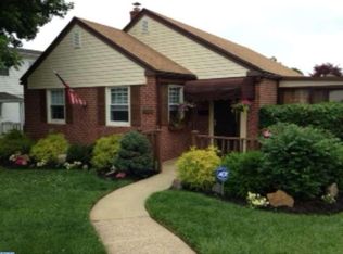 9201 Wesleyan Rd, Philadelphia, PA 19114