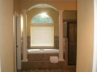 823 Bishop Ave, Greer, SC 29651