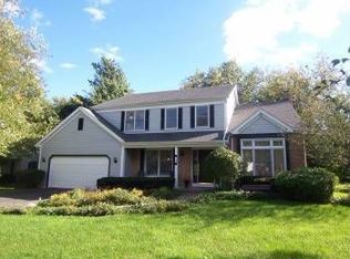 115 Deer Run, Crystal Lake, IL 60012