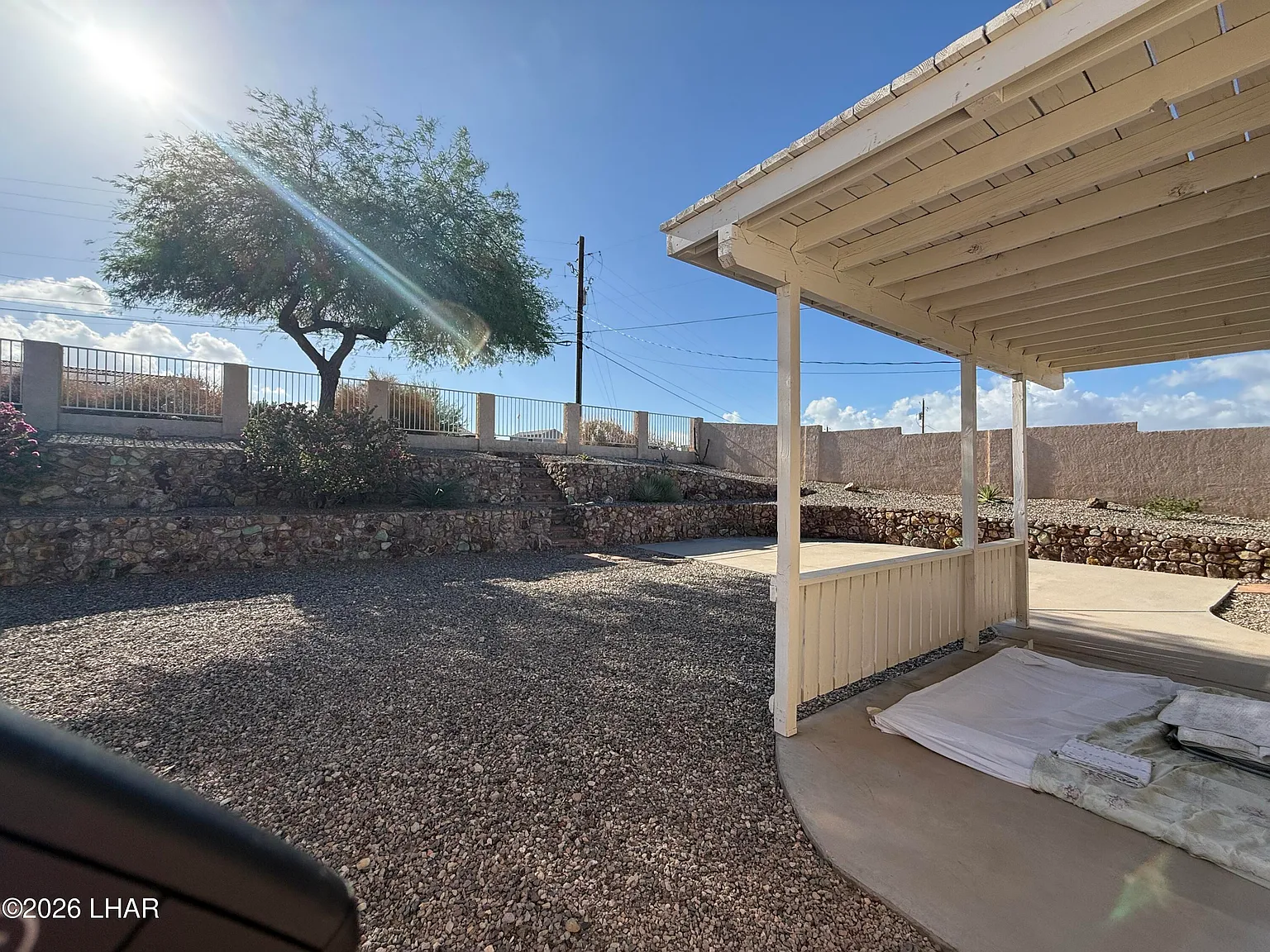 3 bed, 2.0 bath, 1306 sqft, $1,800 — Photo 2