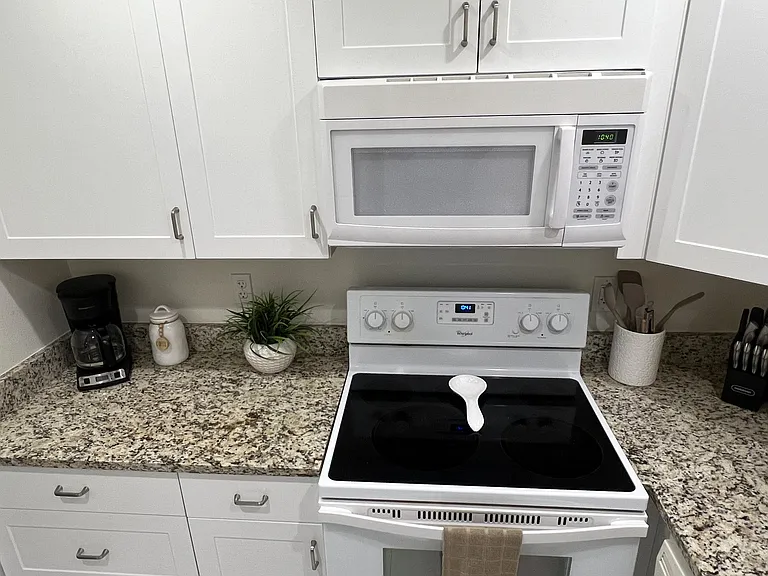 1250 Denning Dr #137 — Photo 7