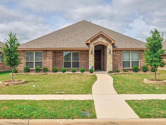 3rd image of 217 Sunrise Ln