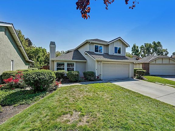 2nd image of 2360 Bayo Claros Cir