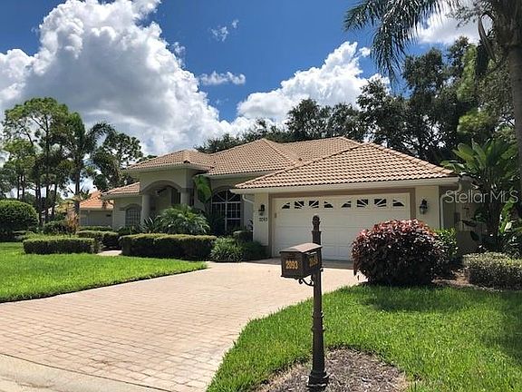 4th image of 2093 Tocobaga Ln