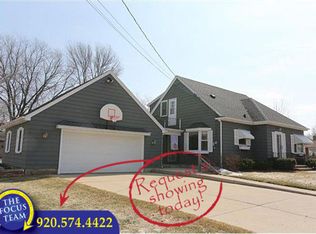 1836 S Jackson St, Appleton, WI 54915