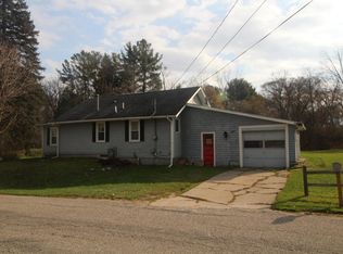 420 W Main St, Newaygo, MI 49337