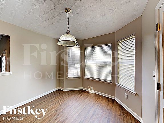 5th image of 505 Creekview Blvd