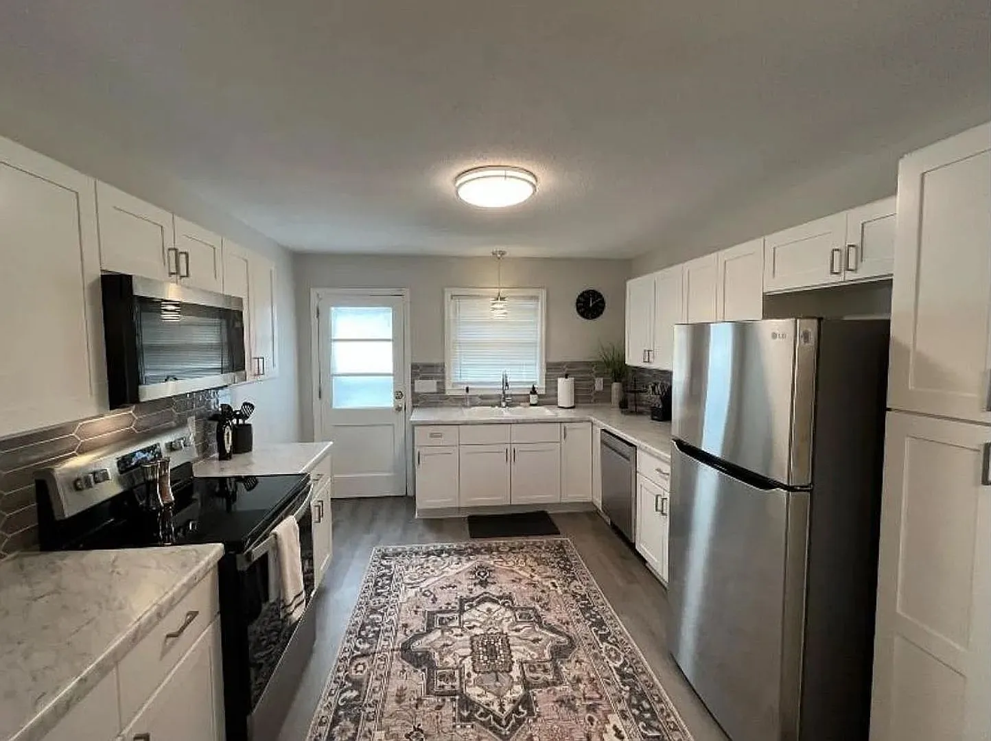 306 S Marble — Photo 3