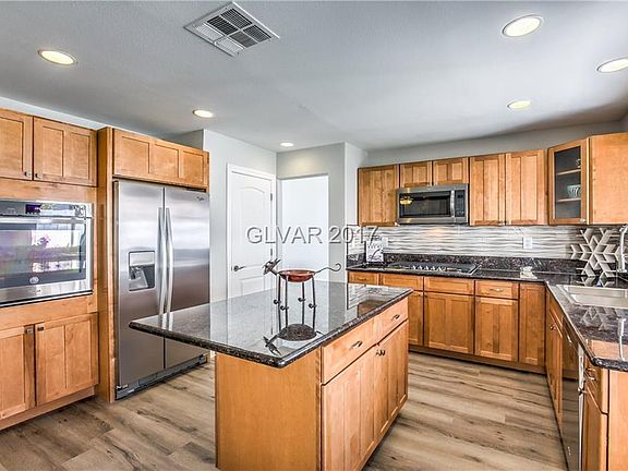3rd image of 1332 Grey Hunter Dr