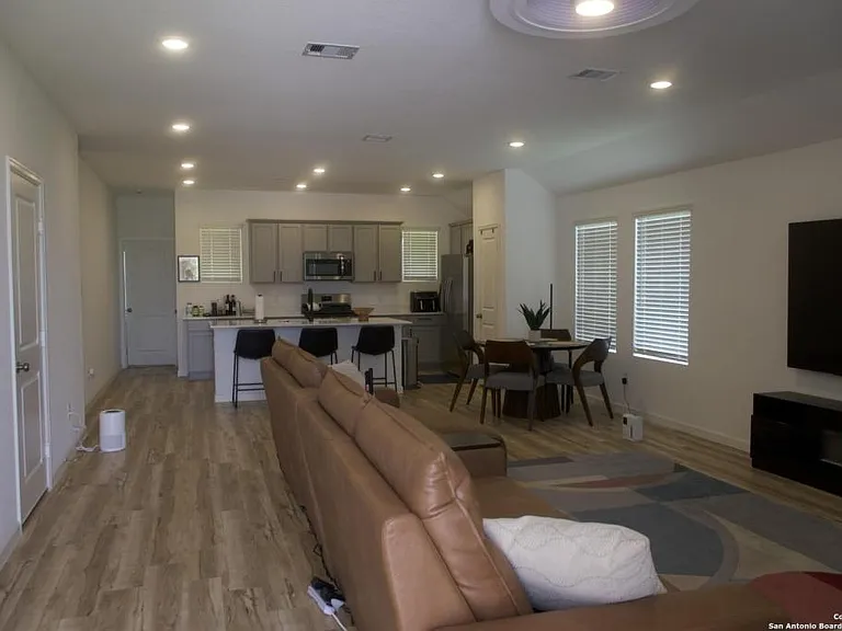 2019 Penwern Alley Ln — Photo 10