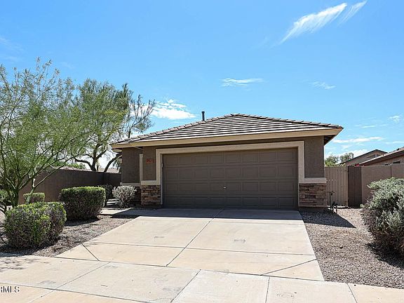 3rd image of 17505 W OCOTILLO Avenue