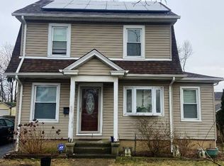 58 W Raymond Ave, Roosevelt, NY 11575