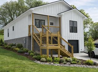 336 5th St, Davis, WV 26260