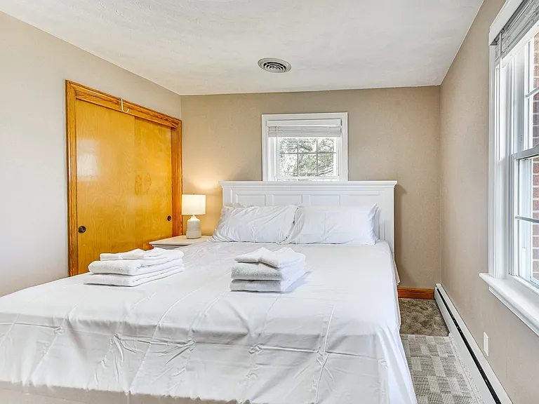 5028 Bay Cir — Photo 8