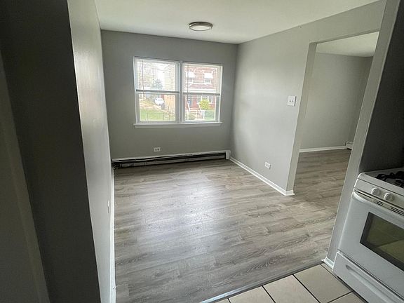 4th image of 6437 S Evans Ave APT 2
