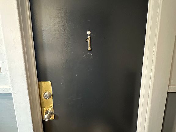3rd image of 53 Heney St #1