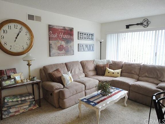 3rd image of 2963 Knollwood Ave
