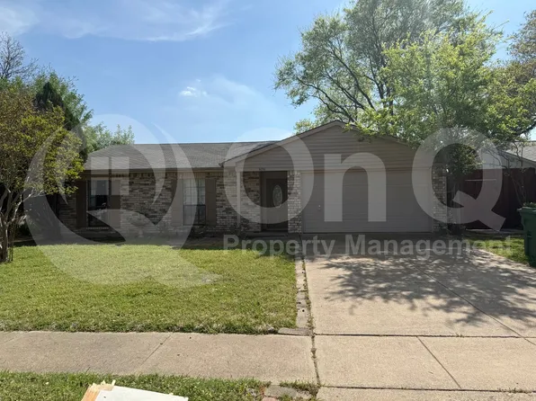 5656 Pearce St, The Colony, TX 75056