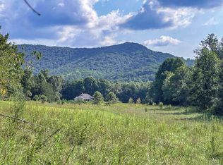 15 Springwood Ln, Young Harris, GA 30582