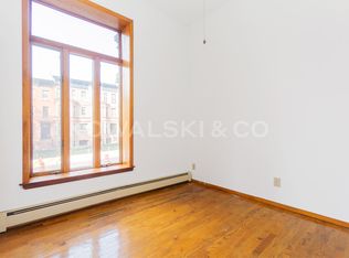 468 9th St #1F, Brooklyn, NY 11215