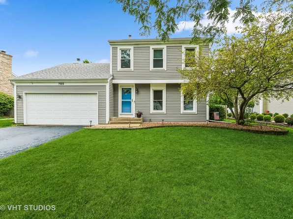 705 Longacre Ln, Island Lake, IL 60042