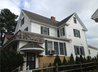 220 E Main St, Mount Pleasant, PA 15666