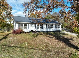 3255 E Lamar Alexander Pkwy, Maryville, TN 37804