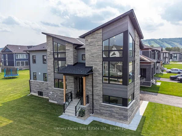 157 Springside Cres, The Blue Mountains, ON L9Y 4P5