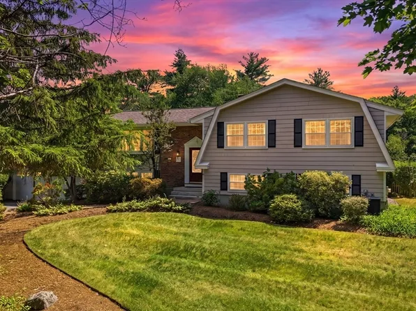 31 Normandy Dr, Sudbury, MA 01776