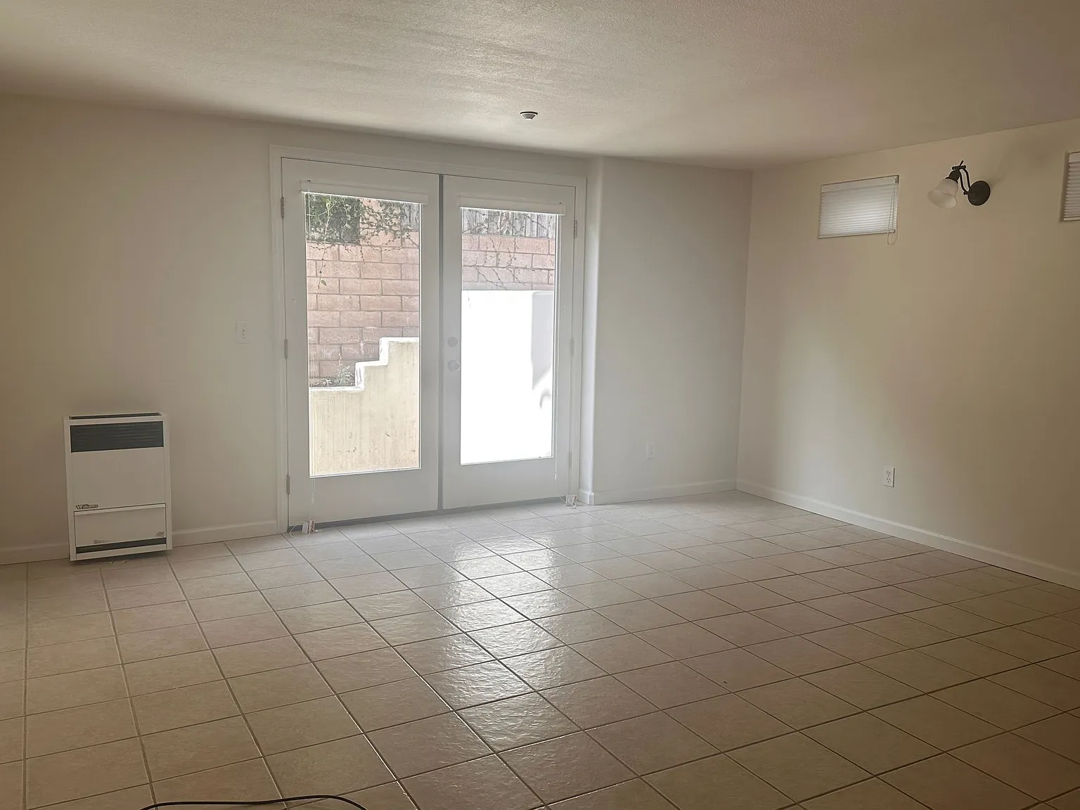 Studio, $1,995 — Photo 2