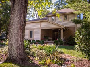 294 Northwoods Dr, Columbus, OH 43235