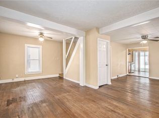 221 W 8th St, Mishawaka, IN 46544