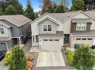 180 N 44th Pl, Ridgefield, WA 98642