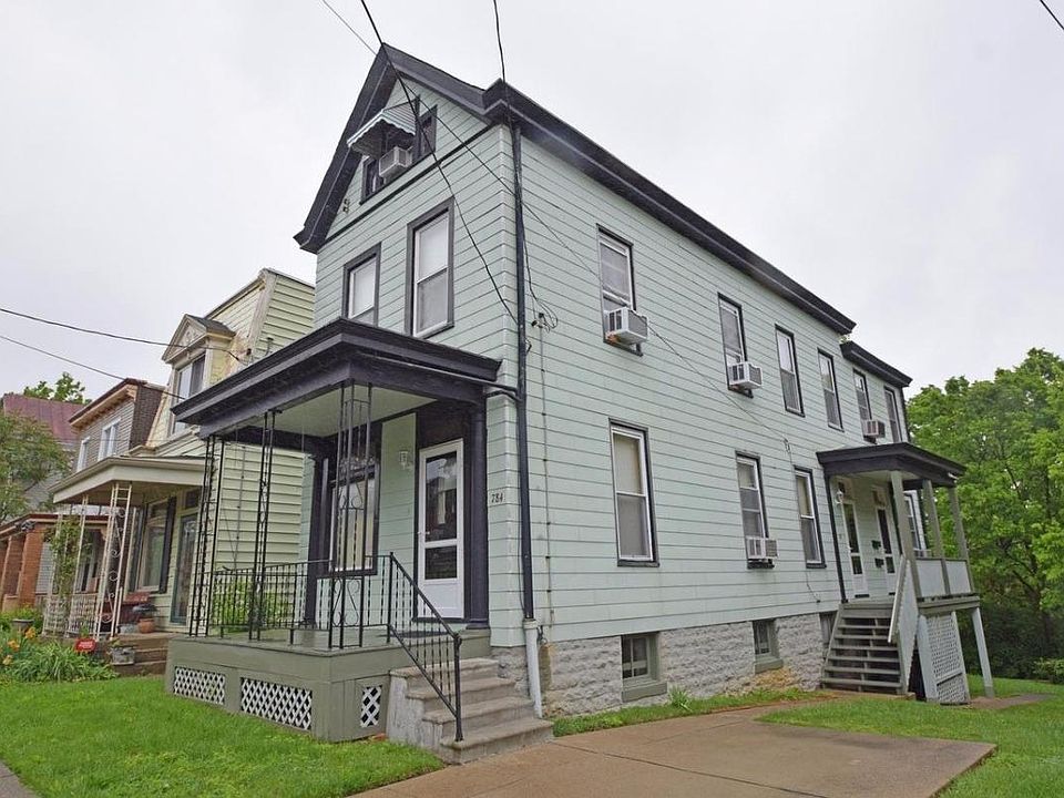 2nd image of 784 Wells St #2
