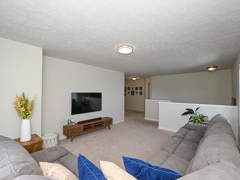 4816 Lake View Dr — Photo 37