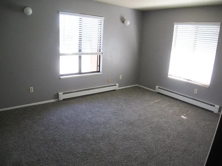 3231 Lakeside Dr #302 — Photo 8