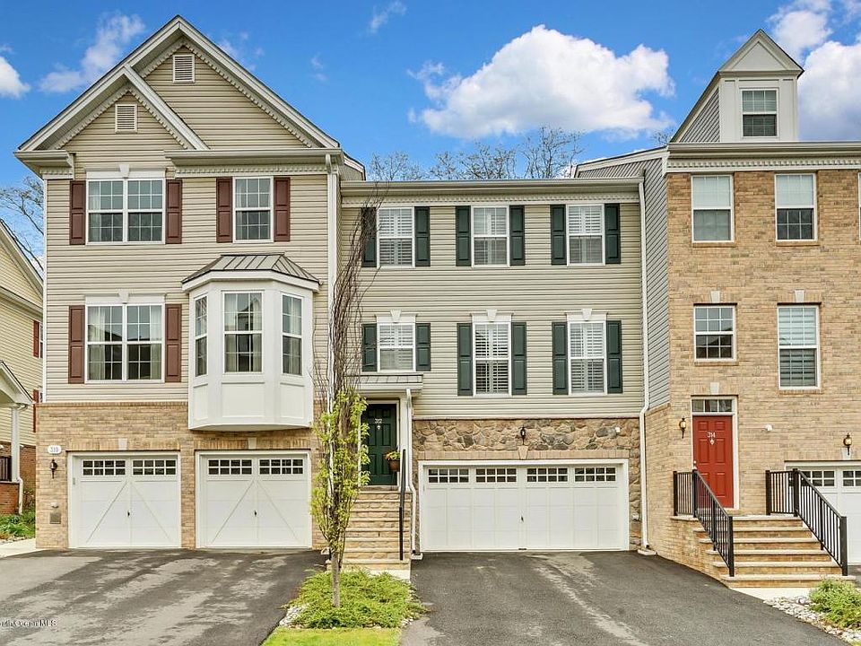 1st image of 312 Princeton Ct