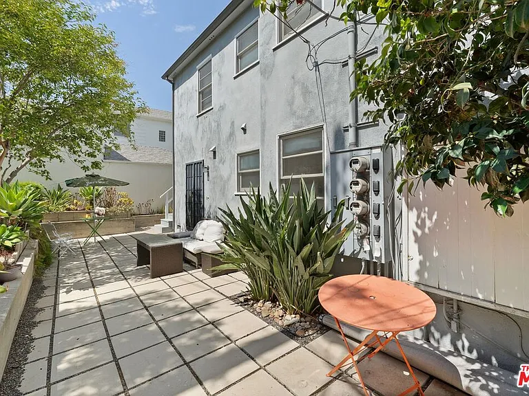 1229 Smithwood Dr #1/2 — Photo 20