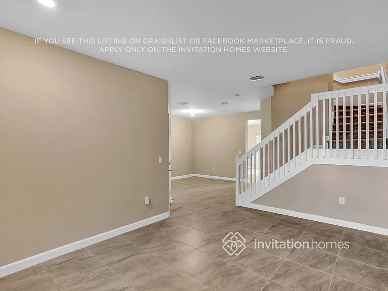 20772 NE 2nd Ct — Photo 4