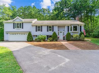 264 Hope Furnace Rd, Hope, RI 02831