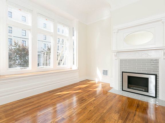 2nd image of 312-322 Baker St #314A