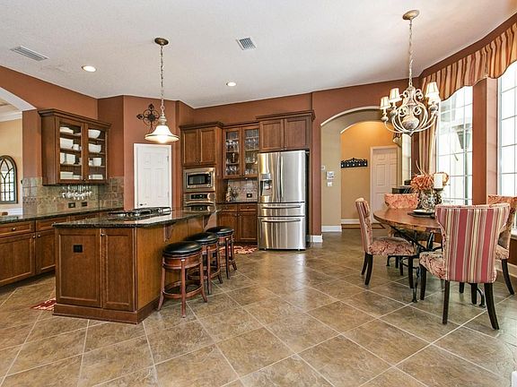 010_KitchenBreakfast Room