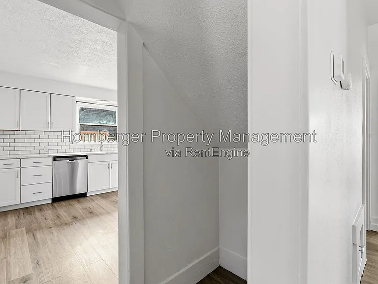 2719 E Columbia Ave — Photo 16