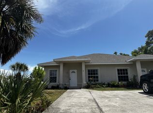 41 Lime St, Englewood, FL 34223