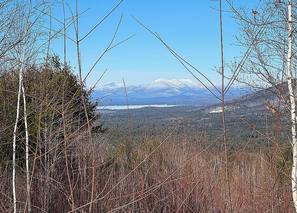 2nd image of 5 Pocket Mountain Rd