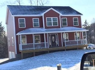 32 Sacarrappa Rd, Oxford, MA 01540