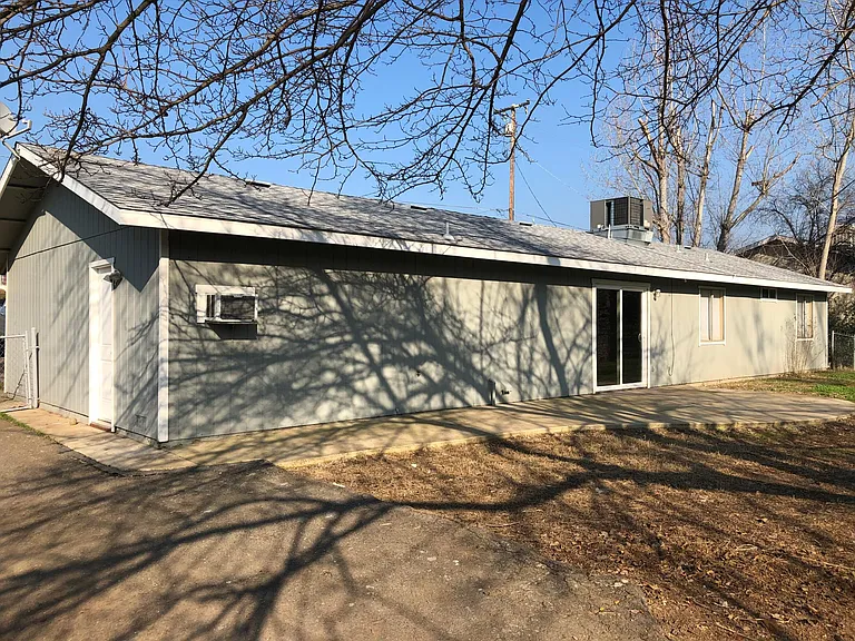 7895 Kirby St — Photo 16