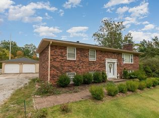 3503 E Dogwood Cir, La Grange, KY 40031