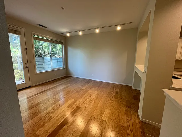 150 Positano Cir — Photo 16