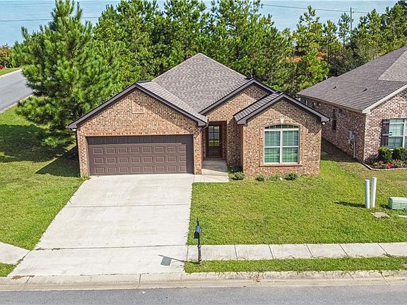 3rd image of 6600 Julia Pearl Ln